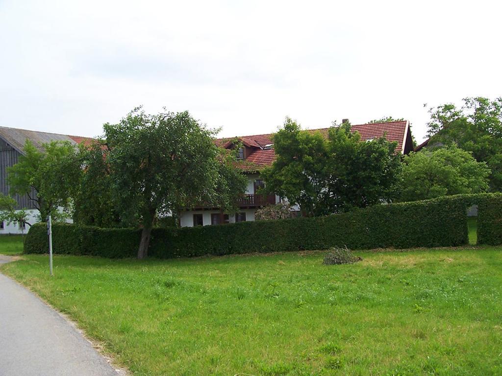 Pension Margaretenhof Bayerbach Bagian luar foto